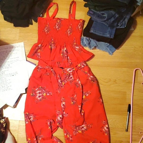 Two peice set - Picture 1 of 1